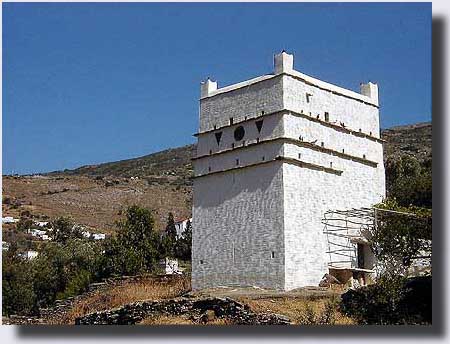 Pigeon house in Korthi